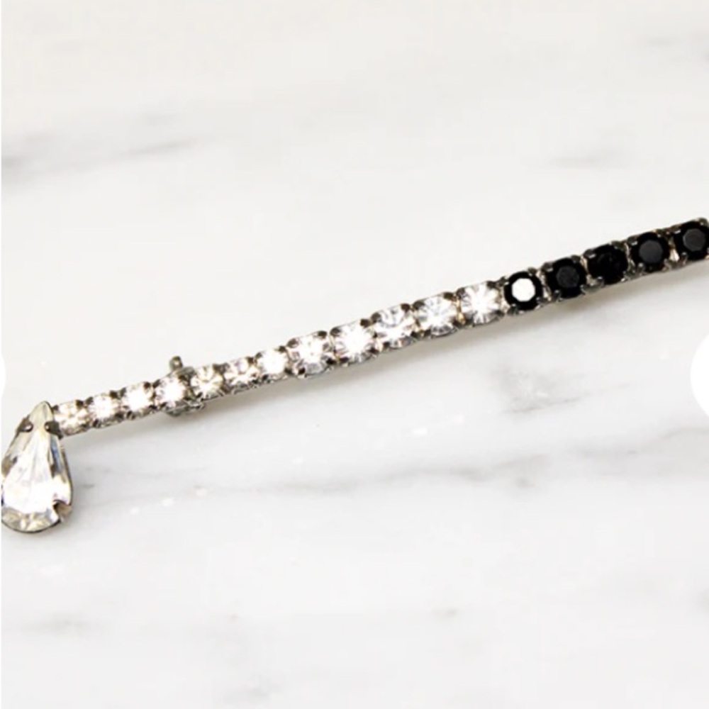 ❤️Free with a bundle purchase - Vintage Black and White Rhinetone Gold Pin